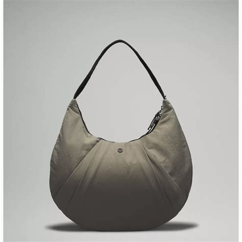 lululemon pleated bag.